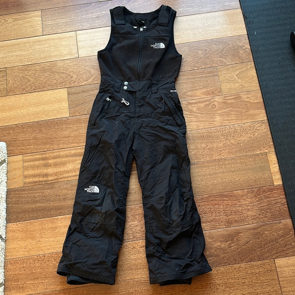 The North Face kids sz 7/8 snow bibs